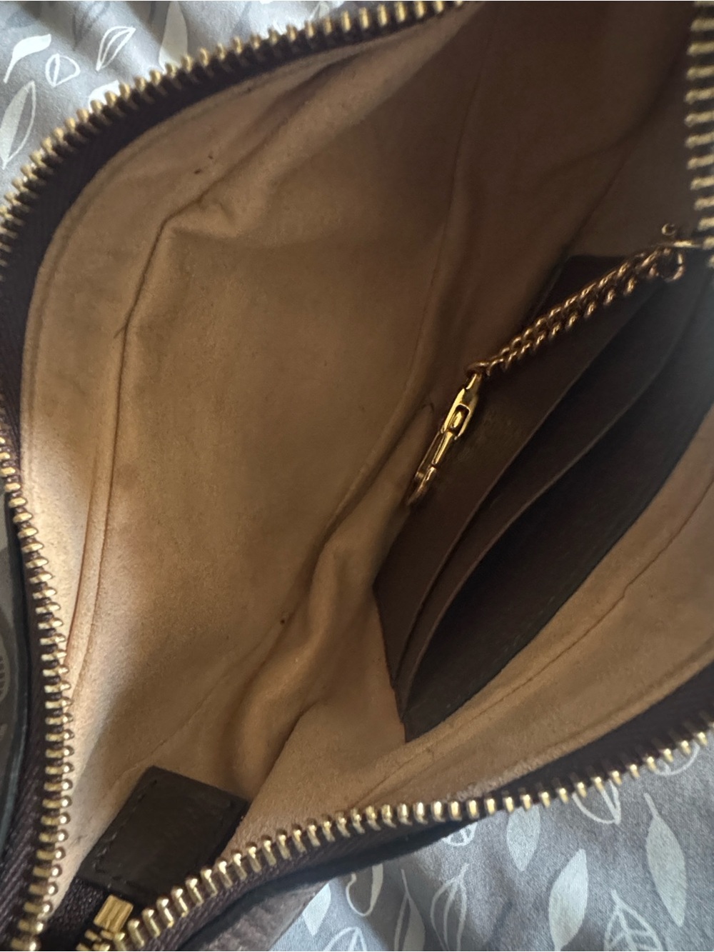 Gucci Mini Shoulder Bag in Brown with Gold Hardware